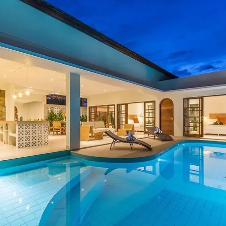 Palm Springs Designer Villa In Berawa, Canggu